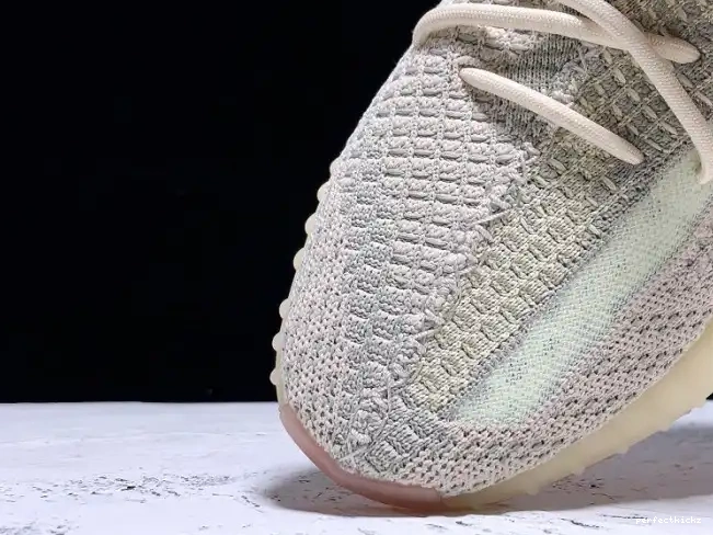 Citrin FW3042 V2 Boost Adidas 350 Yeezy 0501
